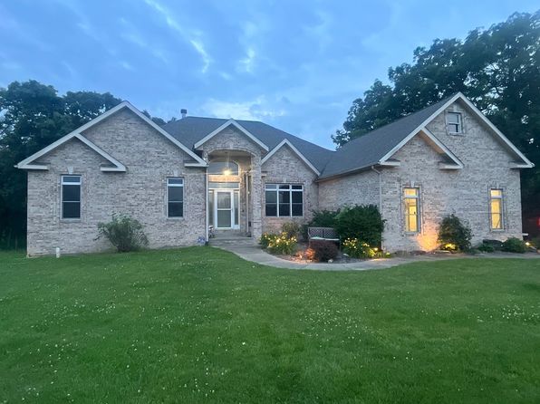 84 Beacon Hill Ln