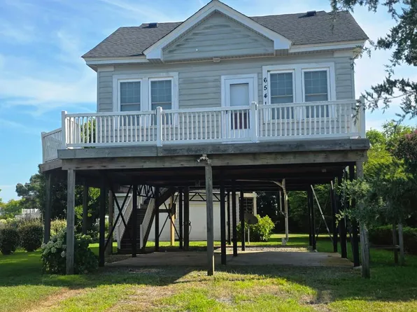 6541 Broadwater Cir, Cape Charles, VA 23310