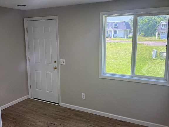 4th image of 20 Nakissa Dr