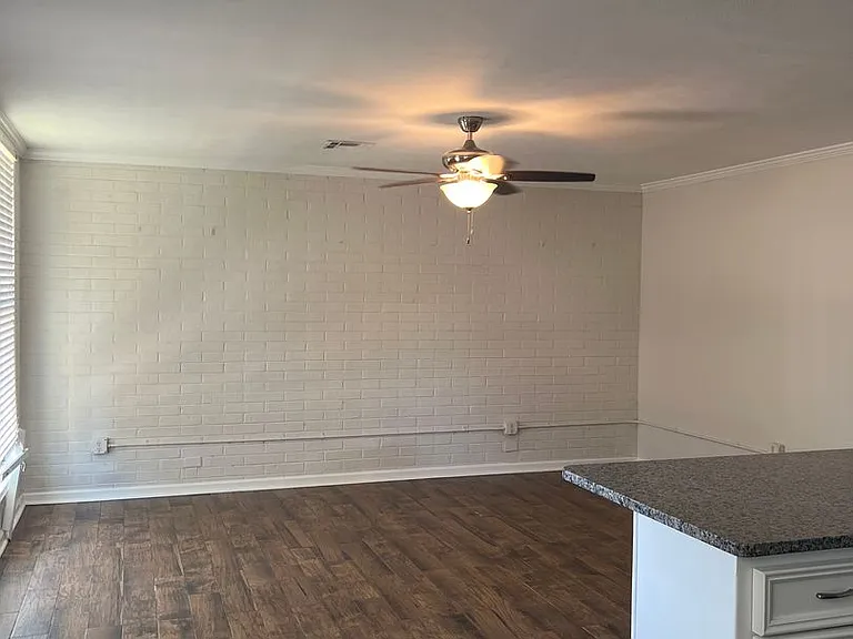 305 Woodruff St #C — Photo 3