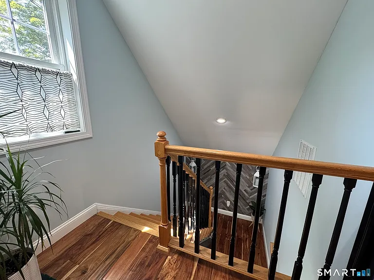 55 Circle Dr — Photo 23