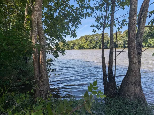 915 County Road 731, Cedar Bluff, AL 35959