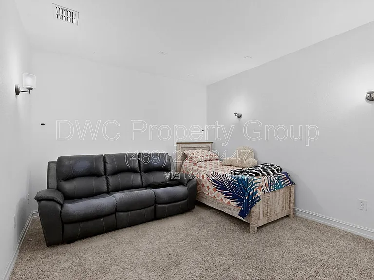1837 Whispering Pines Dr — Photo 31