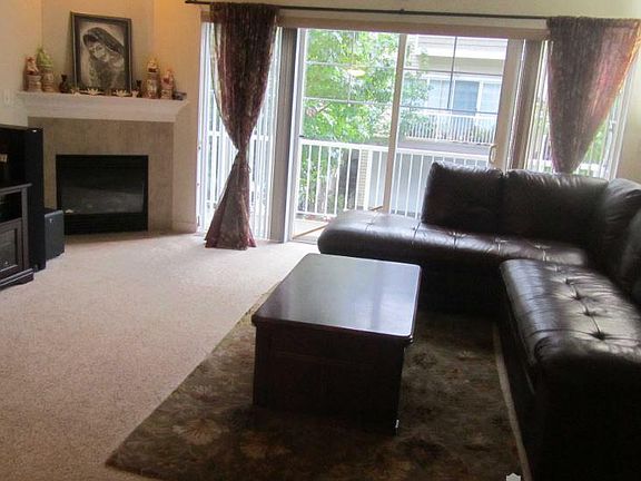 2nd image of 17914 NE 90th St