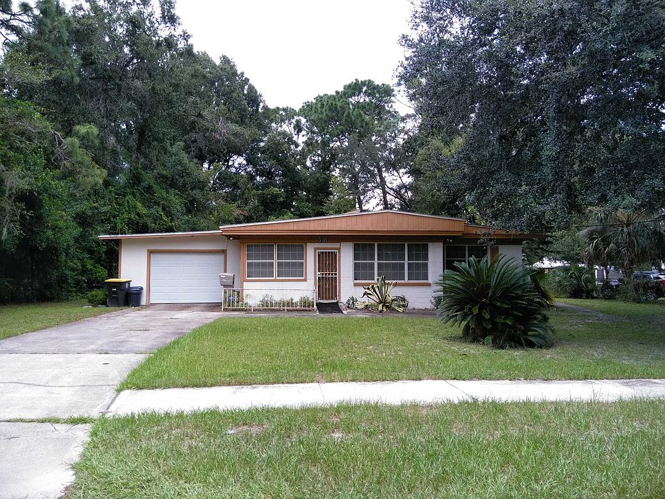 1st image of 3135 Hickorynut St