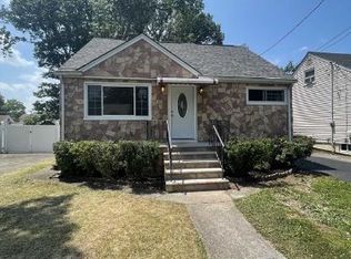 497 W Anderson St, Hackensack, NJ 07601