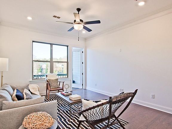 2430 Figaro Drive Elevation Image 3