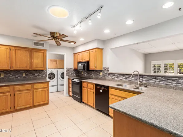 8032 E FRITO Drive, Mesa, AZ 85208