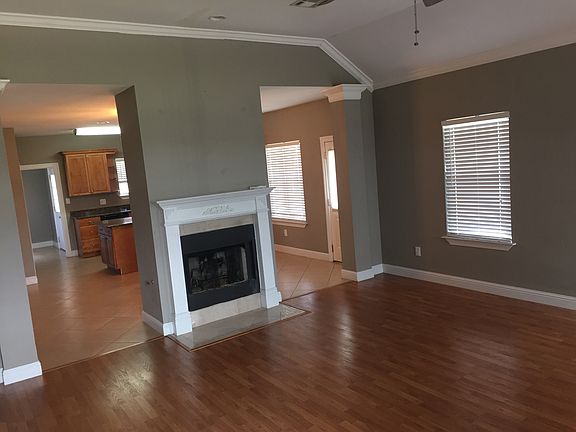 2nd image of 3504 Van Cleave Dr