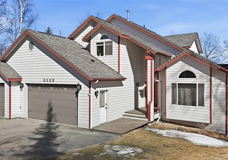 1st image of 3931 E Cottonwood Way