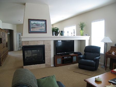 Two-Way Gas Fireplace