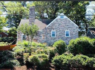 3433 Highwood Dr SE, Washington, DC