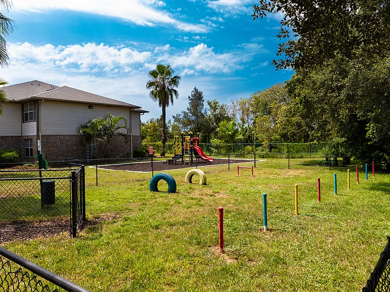 Kendall Ridge Apartment Homes — Photo 10