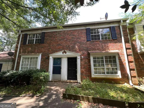 2572 Stratford Ln, Morrow, GA 30260