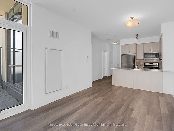 4th image of 111 Worsley St #309
