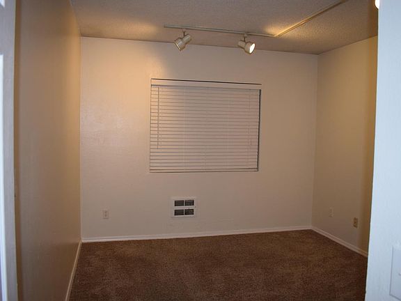 4th image of 3302 I St NE APT A202