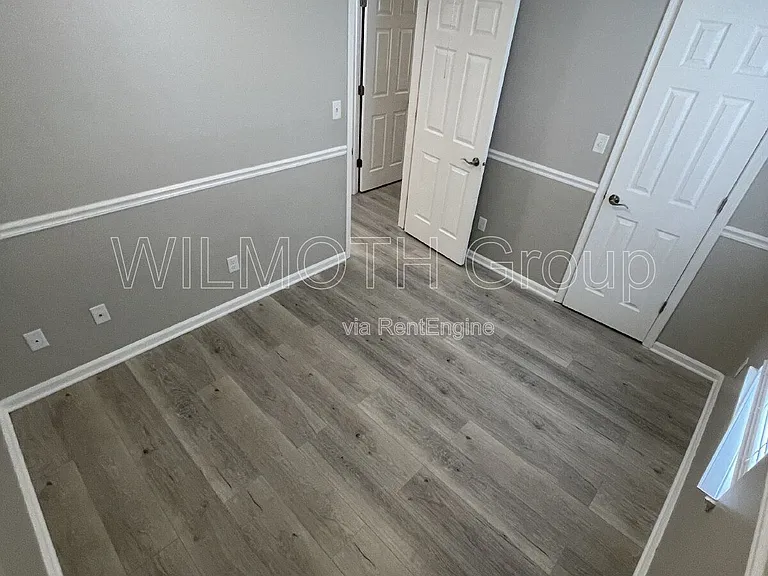 11212 Boston Way — Photo 14
