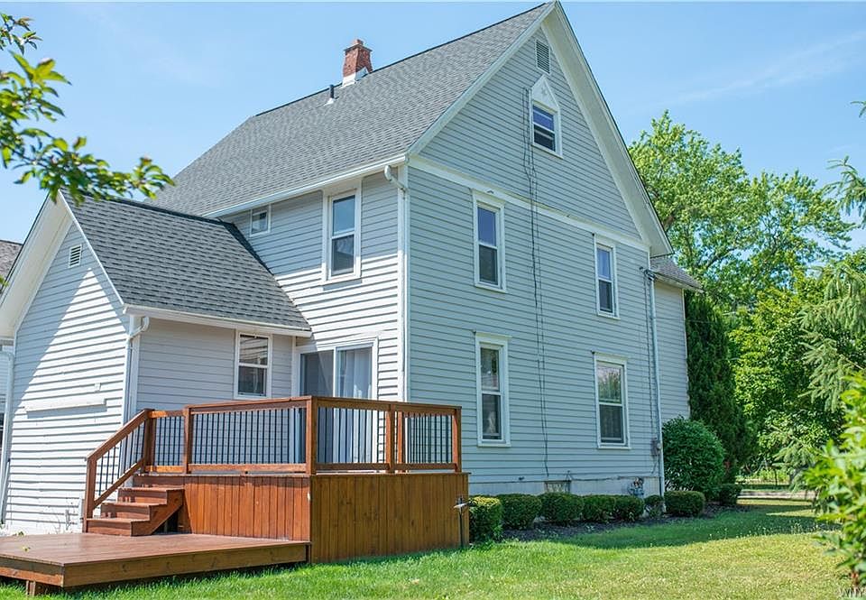 75 S Main St, Middleport, NY 14105 Zillow