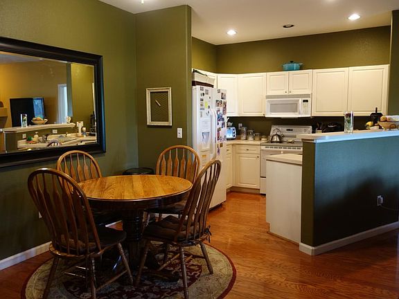 Dining and Kitchen