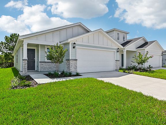 Exterior of the Everglade plan at Lakes at Bella Lago.