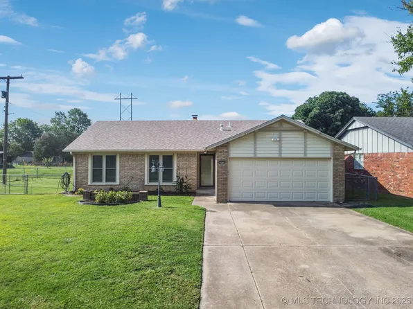 8830 E 39th St, Tulsa, OK 74145