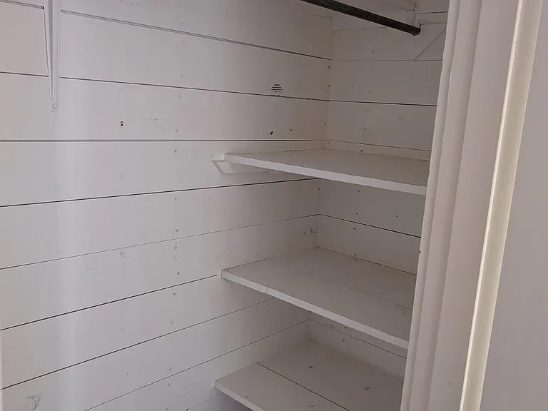 1402 S Donnybrook Ave — Photo 16