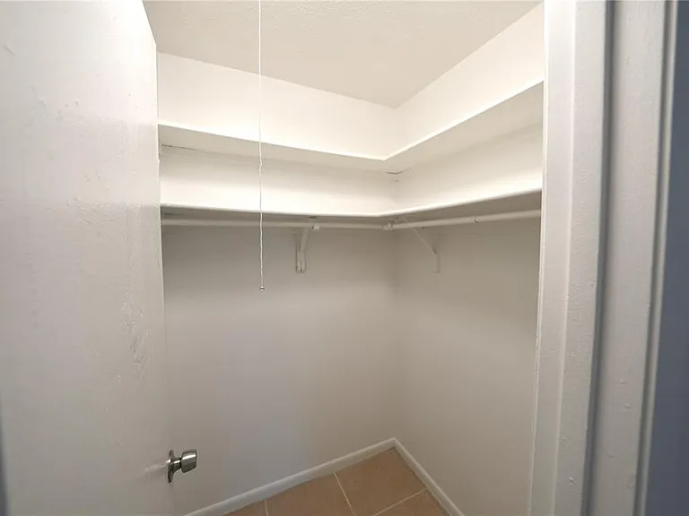 2619 Hendy Ct — Photo 14