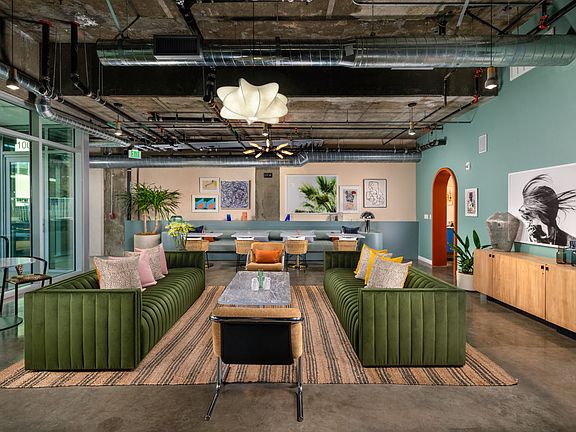 2nd image of 2525 Wilshire Blvd #8787894
