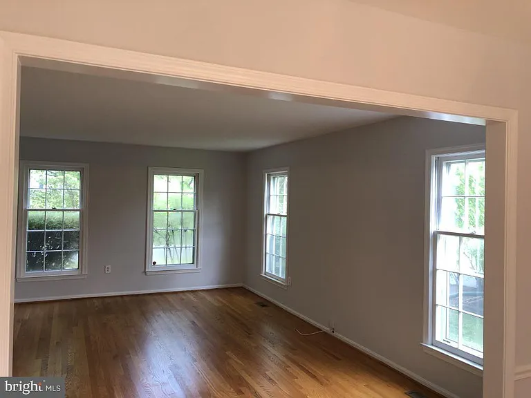 991 Farm Haven Dr — Photo 29
