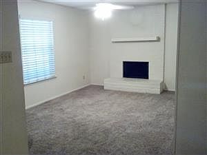 3rd image of 7513 Hanover Ln