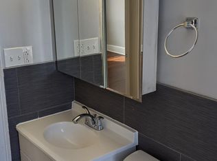 1093 N Common Rd, Camden, NJ 08104