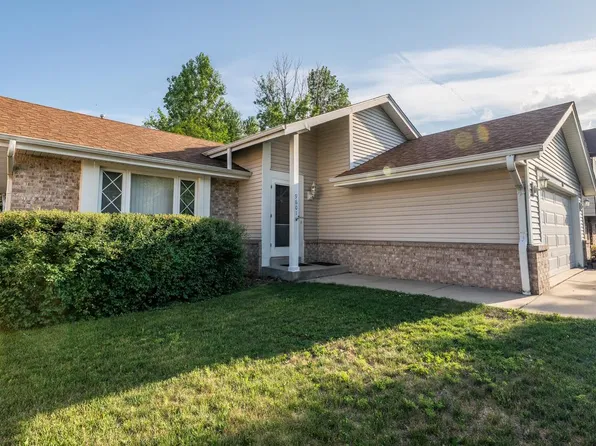9601 W Darnel AVENUE, Milwaukee, WI 53224