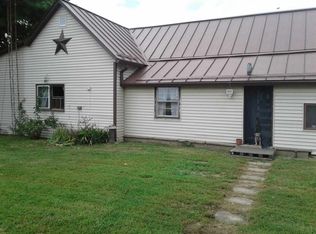 23295 E 1950th Rd, Dennison, IL 62423