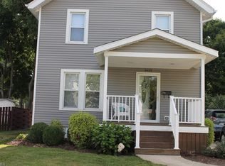 1612 11th St, Cuyahoga Falls, OH 44221