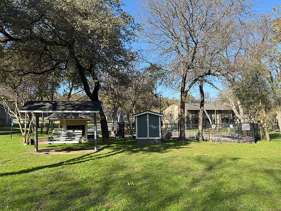 5th image of 1304 Summer Oak Dr #1515I