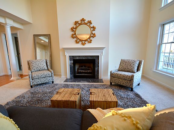 4th image of 514 Broadcreek Dr