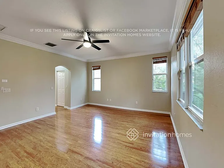 4944 Cypress Ln — Photo 13