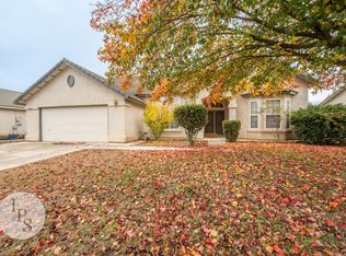 15825 W Stanislaus Ave, Kerman, CA