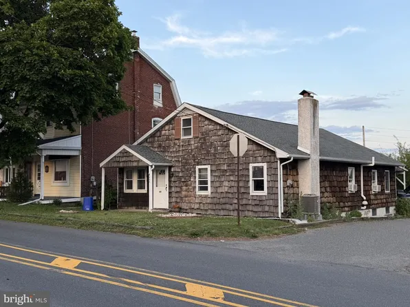 648 N Reading Ave, Boyertown, PA 19512