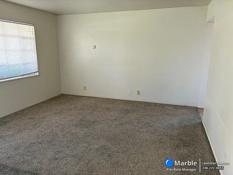 3513 Eastern Ave SE — Photo 15