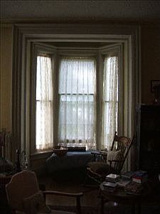 2nd image of 1163 Highland Pl