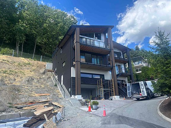 5th image of 36228 Sandringham Dr #4