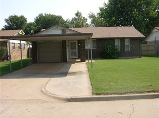 2708 Kings Rd, Moore, OK 73160