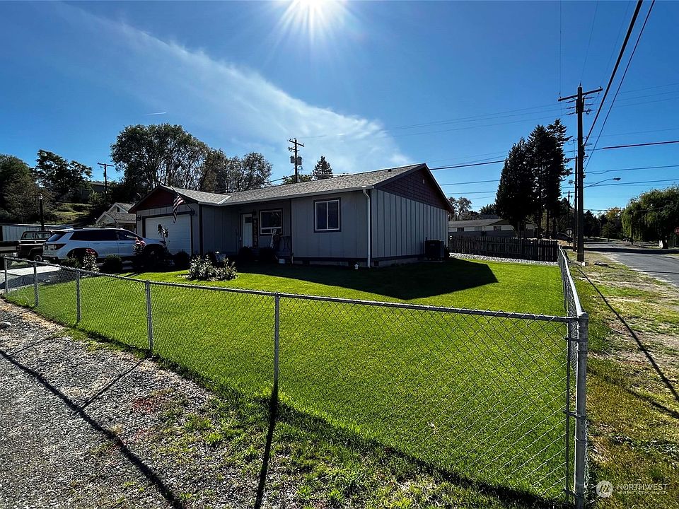 105 Goodfellow Avenue, Electric City, WA 99123 Zillow