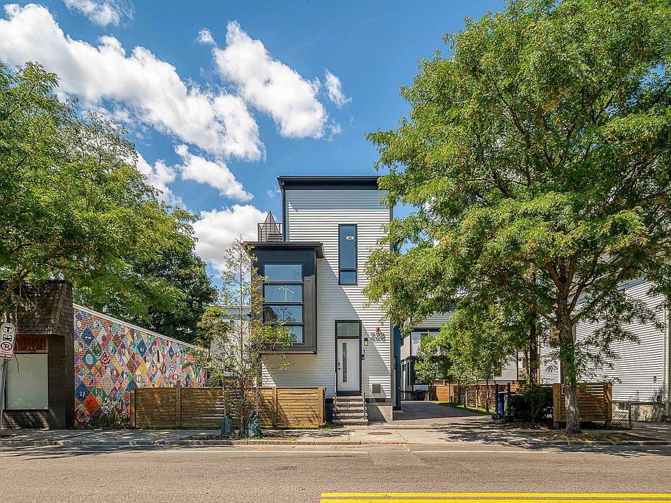 1st image of 223 Prospect St #1