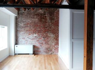 220 Front St APT 5B, New York, NY 10038