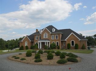 16866 Hamilton Station Rd, Hamilton, VA 20158