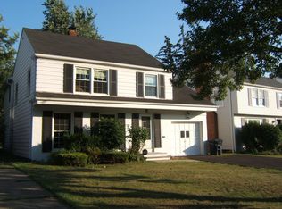 23400 E Baintree Rd, Beachwood, OH 44122