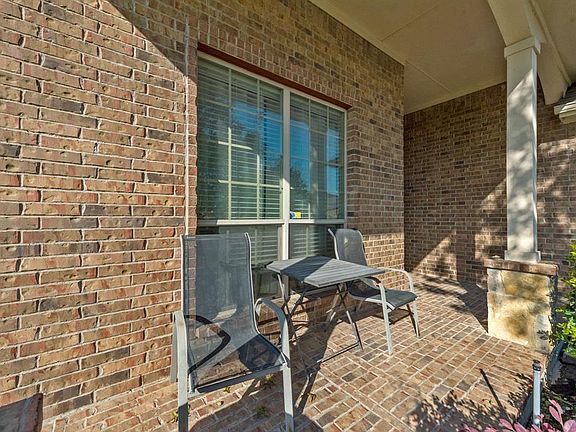 3rd image of 711 Saline Creek Dr