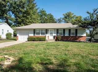 5312 NE 44th St, Kansas City, MO 64117